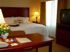 Hampton Inn & Suites Redding