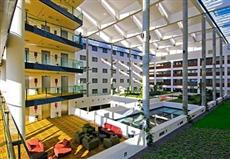 Courtyard Prague Airport