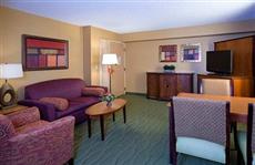 Embassy Suites Kansas City - International Airport