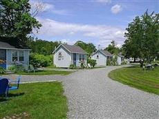 Isleview Motel and Cottages