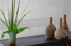 El Portal Suites