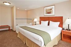 Holiday Inn Express Hotel & Suites Bay City