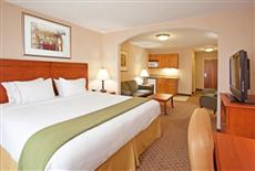 Holiday Inn Express Hotel & Suites Bay City