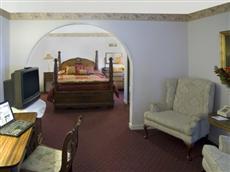 Historic Cary House Hotel