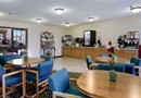 Howard Johnson Inn & Suites Chamberlain / Oacoma South Dakota