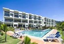 Beachside Magnetic Harbour Holiday Apartments