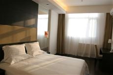 Orange Hotel (Ningbo Huaishu Road)