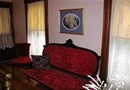 The Fox and the Grapes Bed & Breakfast Lodi (New York)