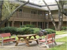 Granbury Inn and Suites