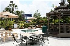 BEST WESTERN Bonita Springs Hotel & Suites