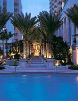 Loews Miami Beach Hotel