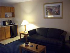 Baymont Inn & Suites Florida Mall/Orlando