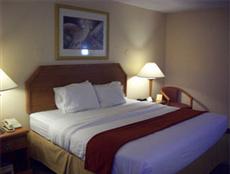 Baymont Inn & Suites Florida Mall/Orlando