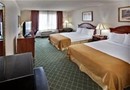 Holiday Inn Express Hotel & Suites Bellevue