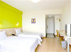 7 Days Inn (Wuhan Hankou Railway Station)