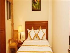 Tan Hoang Long Hotel