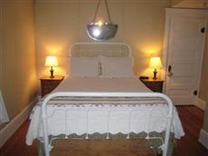 Tea Rose Inn Bed & Breakfast