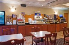 Holiday Inn Express Hotel & Suites Emporia (Virginia)