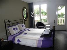 WestViolet Bed & Breakfast