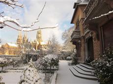 Le Castel Noble Guesthouse