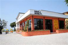 Hotel Saviola