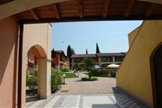 Villaggio Turistico Lugana Apartments Sirmione