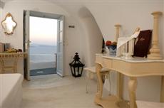 Onar Villas Oia (Greece)