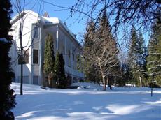 The Inn at the Ninth Hole