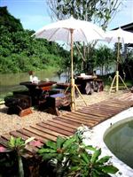 Baan Rim Klong Resort