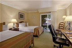 San Jose Airport Garden Hotel