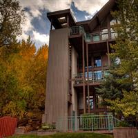 Fifth Avenue Condominiums Aspen