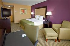 Holiday Inn Hotel & Suites Parsippany Fairfield