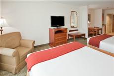 Holiday Inn Express Walterboro