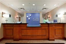 Holiday Inn Express Walterboro