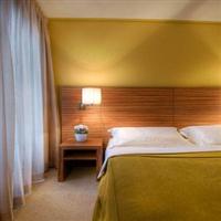 Hotel Gabriel Issy-les-Moulineaux