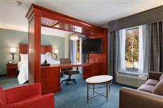 Hampton Inn & Suites Hartford/Farmington