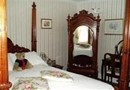 Albert Shafsky House Bed and Breakfast