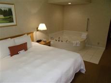 Humphry Inn & Suites Winnipeg