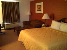 Brentwood Inn & Suites