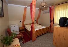 Thermal Pension & Apartmenthaus Sarvar