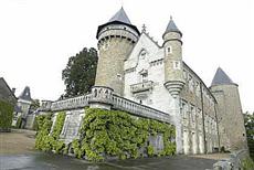 Chateau De Busset