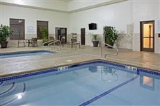 Holiday Inn Express Hotel & Suites Malone