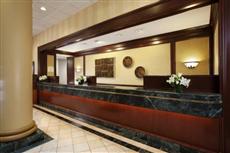 Crowne Plaza Suites Dallas - Park Central