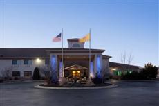 Holiday Inn Express Raton