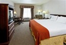 Holiday Inn Express & Suites - The Hunt Lodge