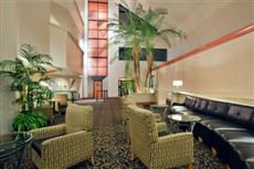 Crowne Plaza Hotel Virginia Beach-Norfolk