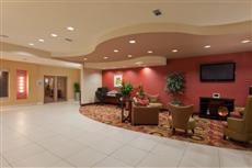 Holiday Inn Express Hotel & Suites Winona North