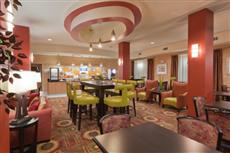 Holiday Inn Express Hotel & Suites Winona North