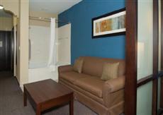 Comfort Suites Airport North