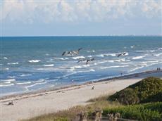 La Quinta Inns and Suites Cocoa Beach Oceanfront